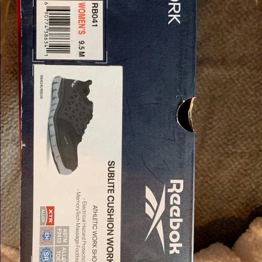 NIB Reebok Work Shoes - Picture 2 of 2